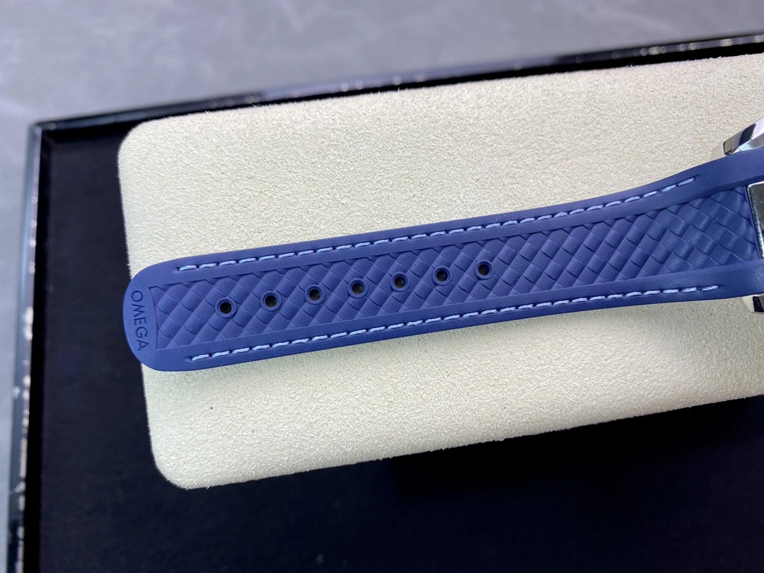 ModernLook CBD Factory Omega Seamaster Aqua Terra Worldtimer 43mm Blue Dial (220.12.43.22.03.001) 1:1 Super Clone – DD8938 Movement 239